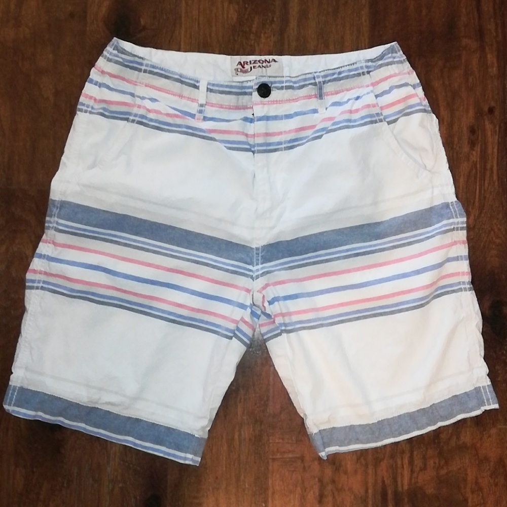 Arizona Jean Co. Men's striped shorts